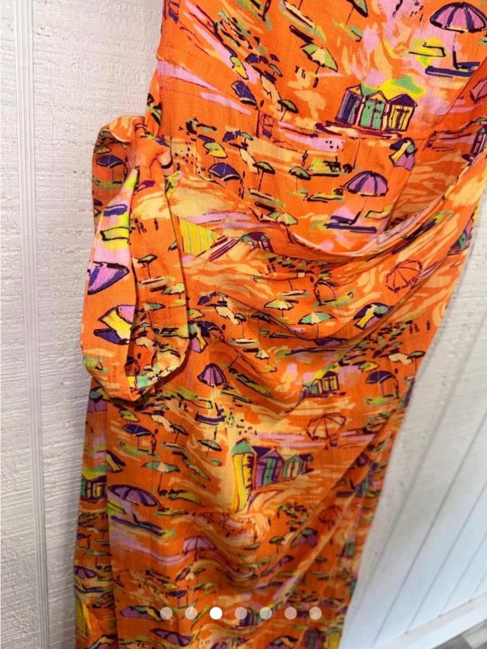 Orange Printed Maxi Dress - Vibrant Beach Scene NWT - Picture 3 of 6